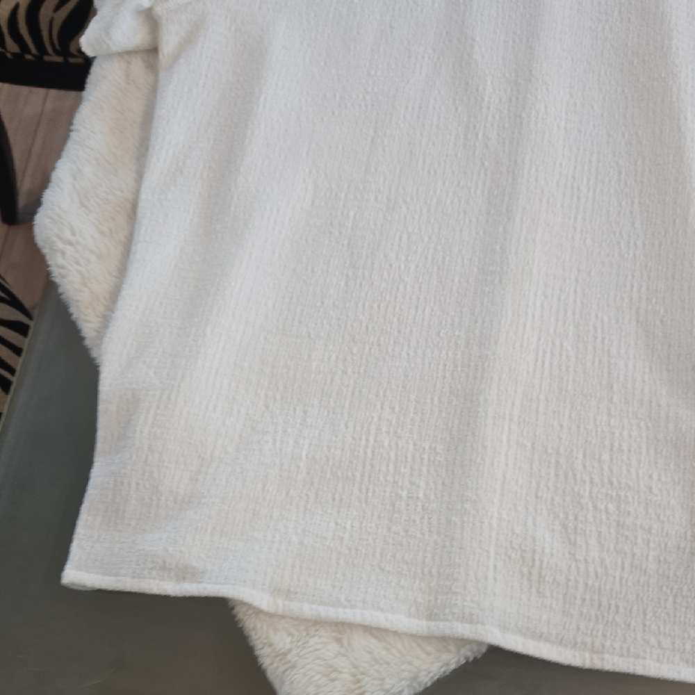 Source Unknown White Casual Button Down Shirt - image 10